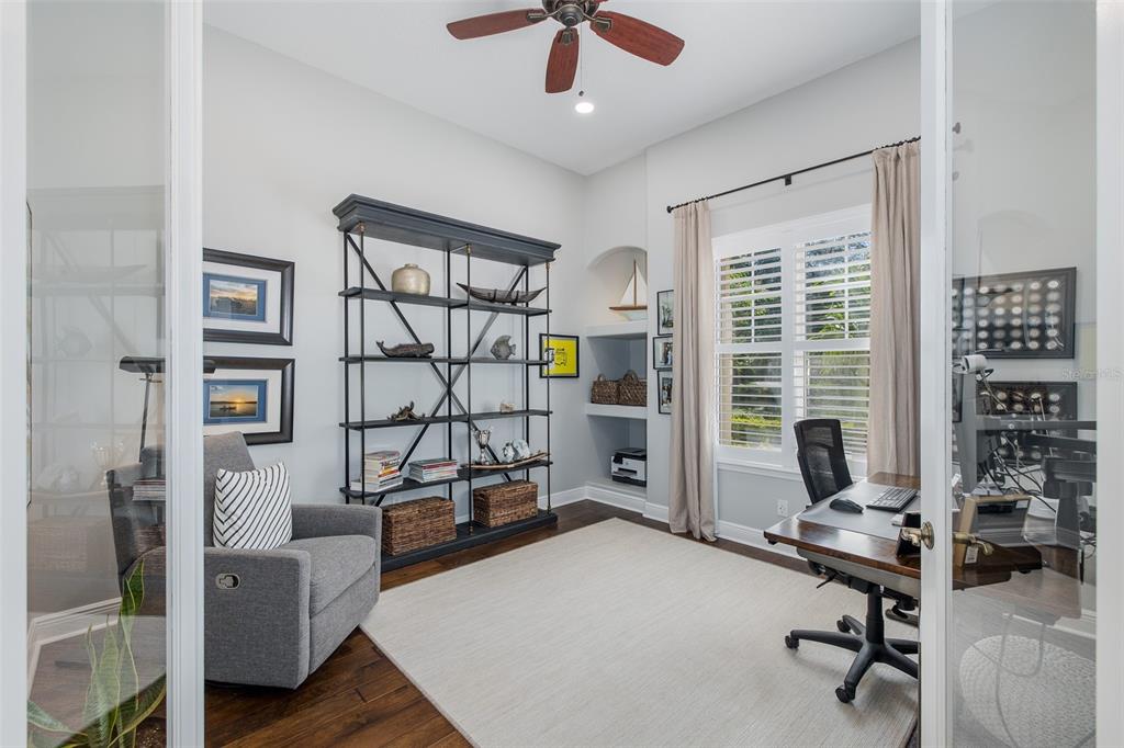 2880 Waters Edge Road Palm Harbor, FL 34685 - Photo 8 of 52