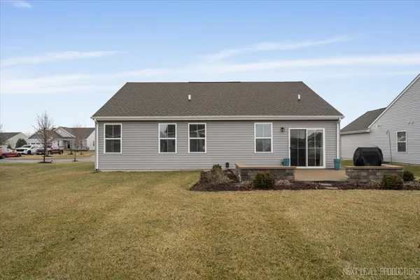 $360,000 | 2707 Nickerson Court, Yorkville, IL 60560