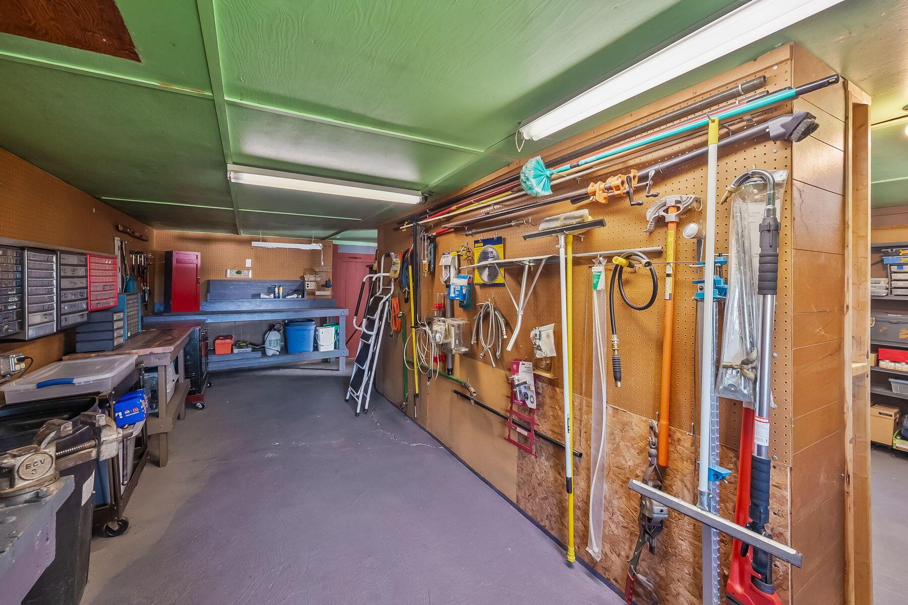 9522 Smith Road Ashley, OH 43003 - Photo 43 of 56 Rear Workshop