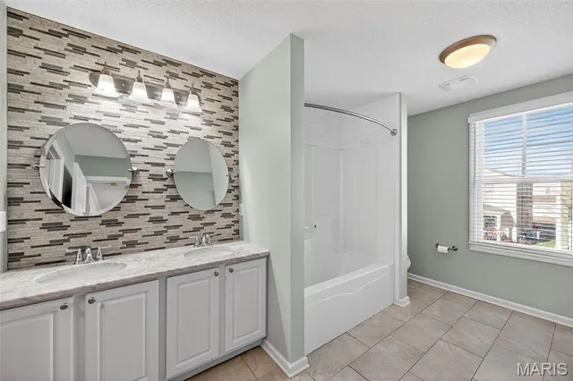 $3,100 | 3275 Simeon Bunker Street, St. Charles, MO 63301