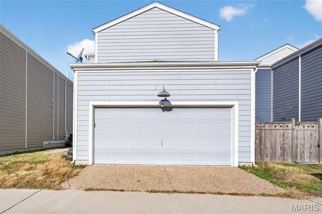 $3,100 | 3275 Simeon Bunker Street, St. Charles, MO 63301