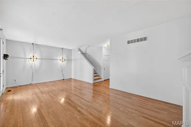 $3,100 | 3275 Simeon Bunker Street, St. Charles, MO 63301