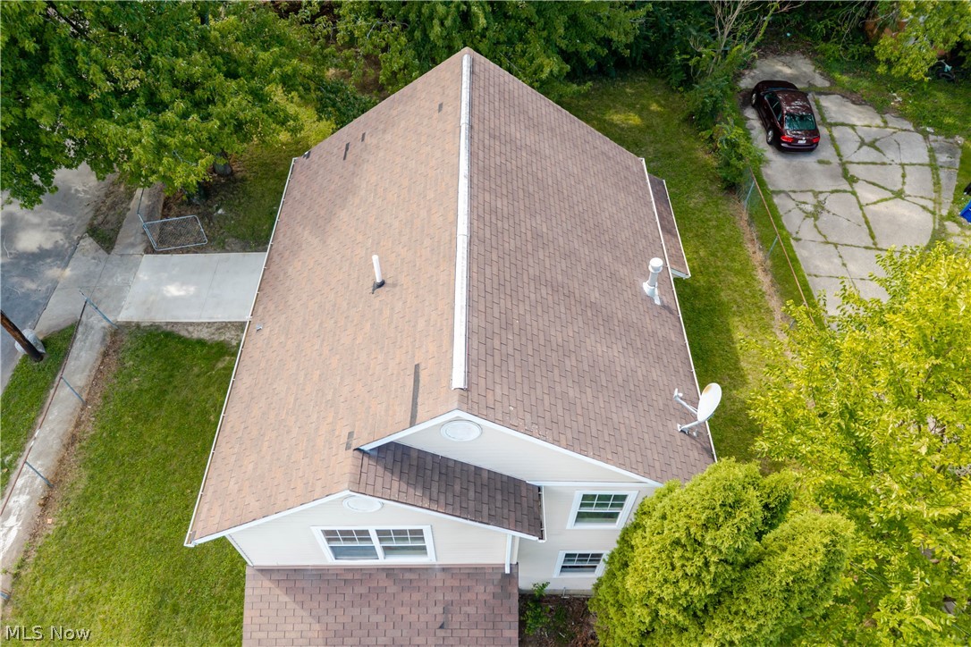 1404 Lakeview Road Cleveland, OH 44106 - Photo 26 of 32 Aerial view of roof