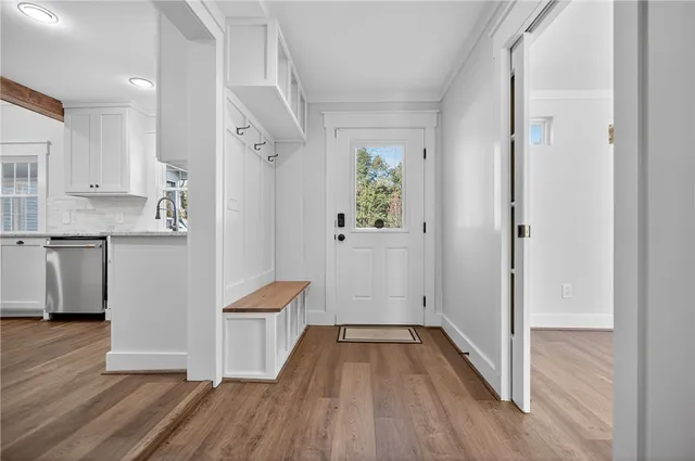 $949,000 | 800 Holliday Dam Road, Honea Path, SC 29654