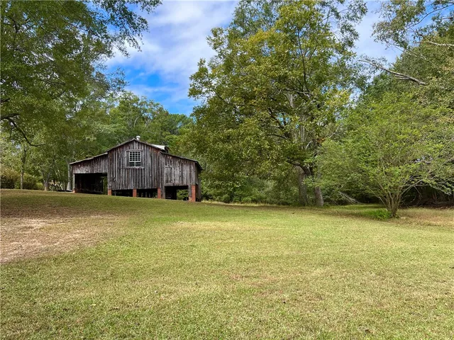 $949,000 | 800 Holliday Dam Road, Honea Path, SC 29654