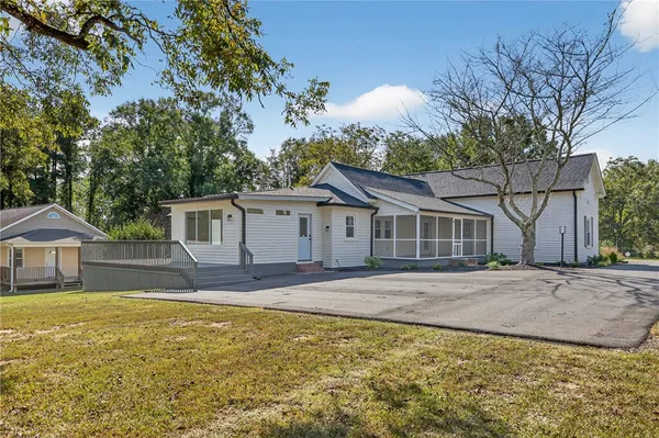 $899,000 | 800 Holliday Dam Road, Honea Path, SC 29654