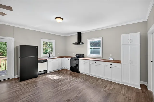 $949,000 | 800 Holliday Dam Road, Honea Path, SC 29654