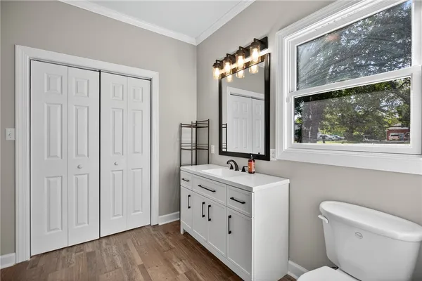 $899,000 | 800 Holliday Dam Road, Honea Path, SC 29654