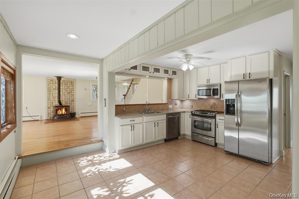 307 Old Kingston Road New Paltz, NY 12561 - Photo 5 of 28