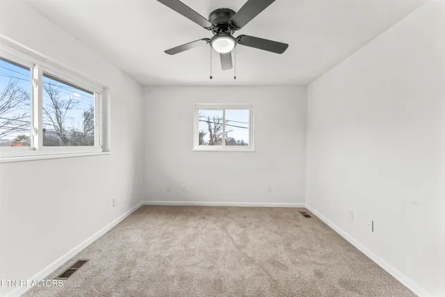 $540,000 | 2572 Sevierville Road, Maryville, TN 37804