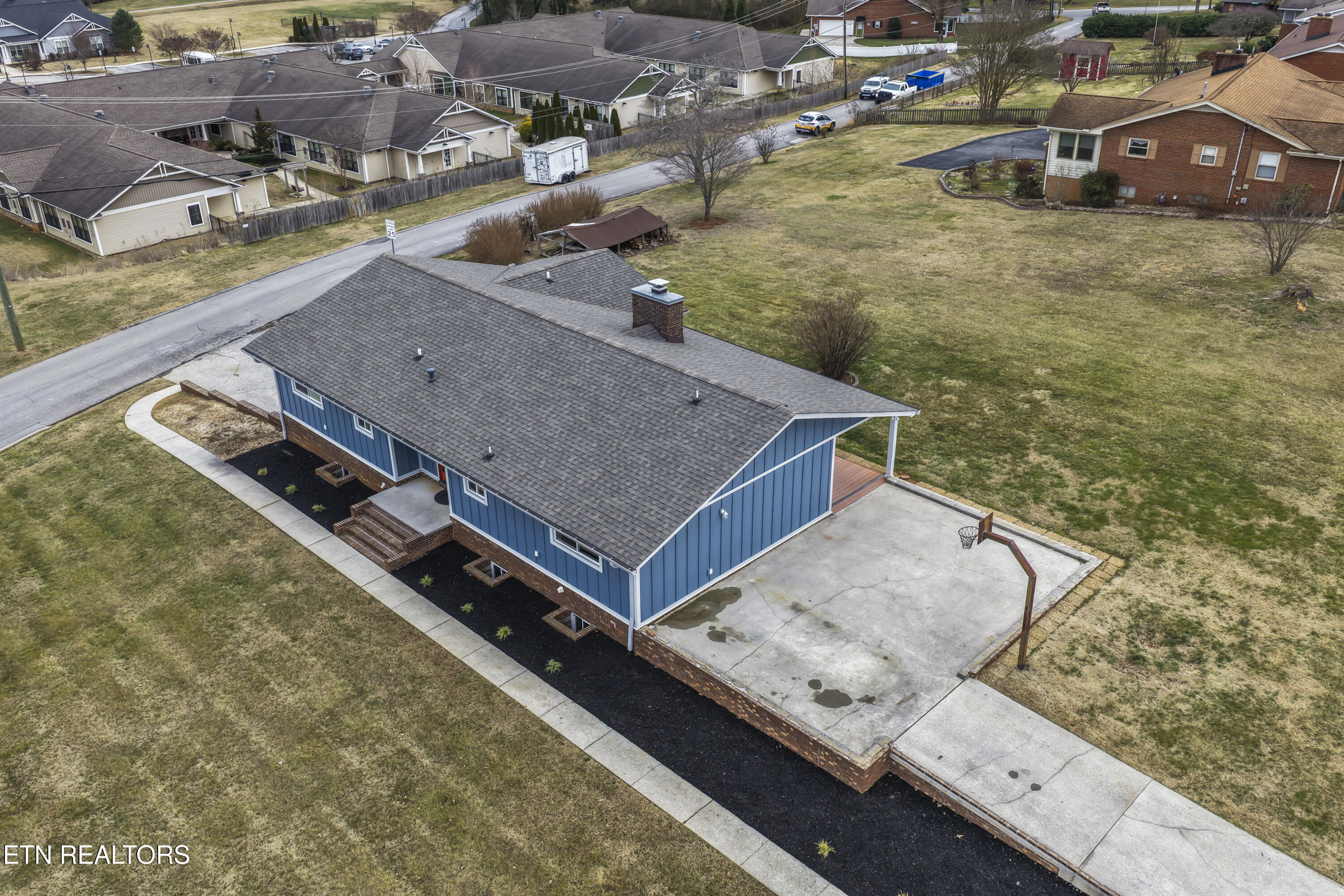 2572 Sevierville Road Maryville, TN 37804 - Photo 4 of 32 photos_high_resolution_DJI_2026012913580