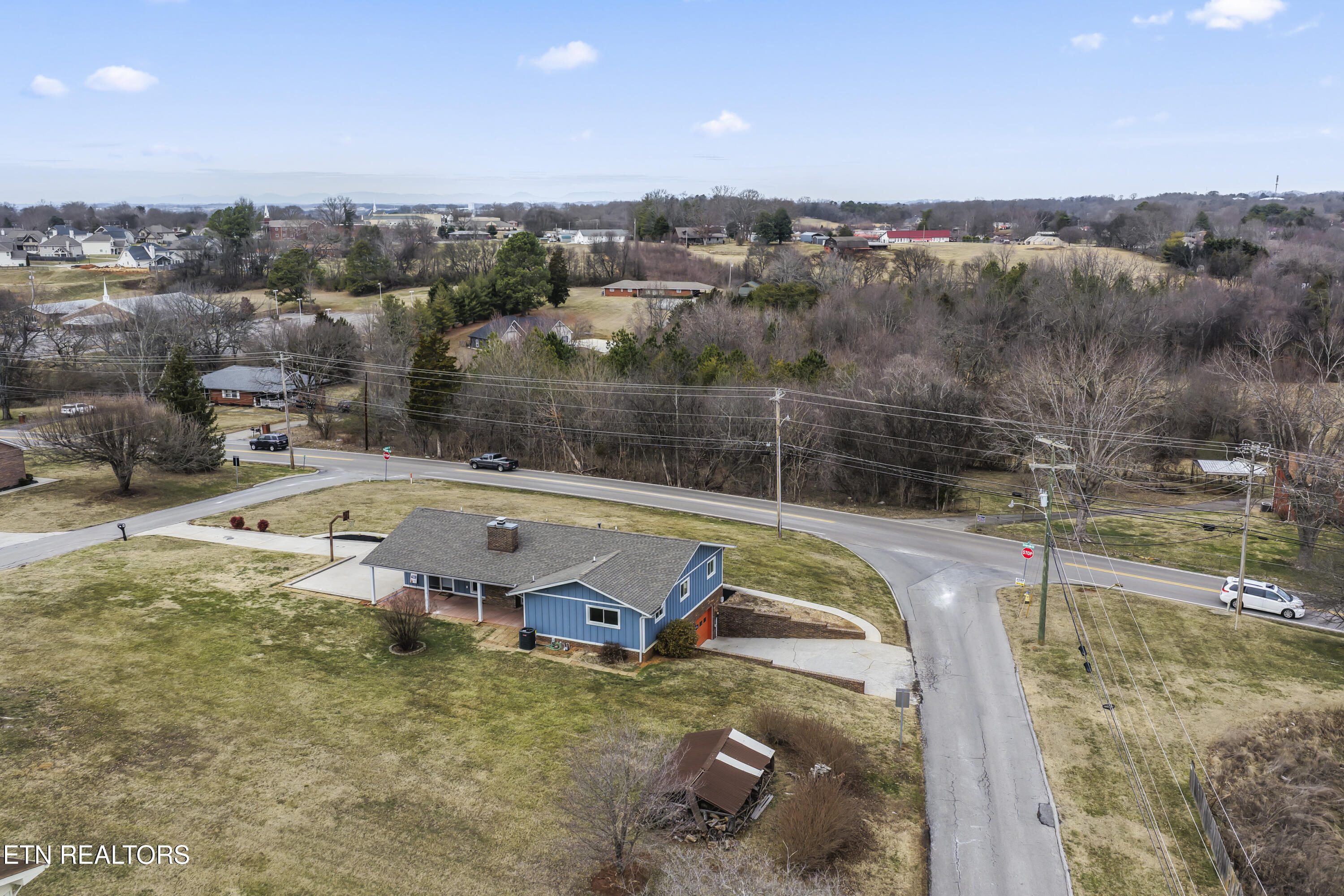 2572 Sevierville Road Maryville, TN 37804 - Photo 9 of 32 photos_high_resolution_DJI_2026012914013