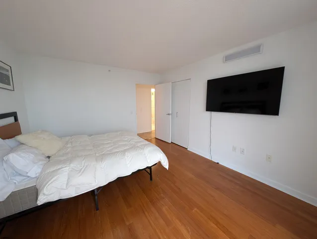 $255,000 | 526 Pacific Avenue, Unit 605, Atlantic City, NJ 08401