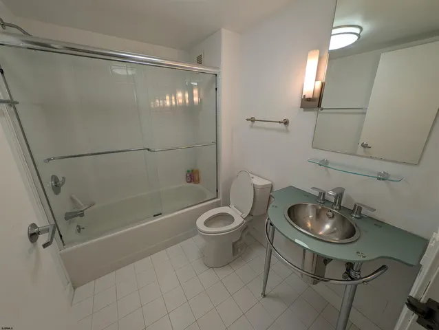 $255,000 | 526 Pacific Avenue, Unit 605, Atlantic City, NJ 08401