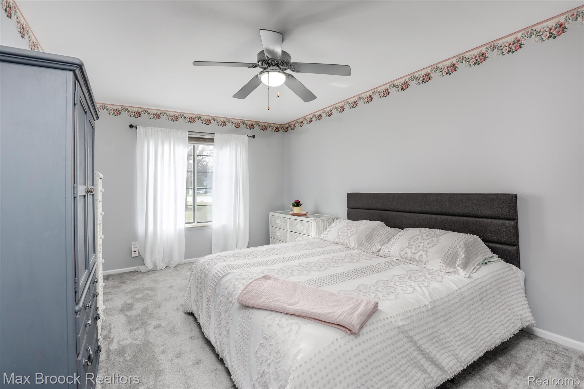 412 Meadow Bridge Drive Rochester, MI 48307 - Photo 11 of 25