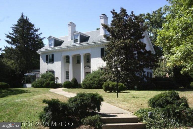 501 Somerset Road Baltimore, MD 21210 - Photo 2 of 6 Exterior (Main)