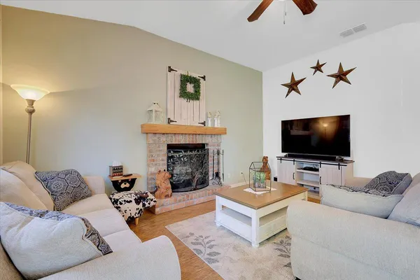 $469,000 | 1049 Tiburon Way, Plumas Lake, CA 95961