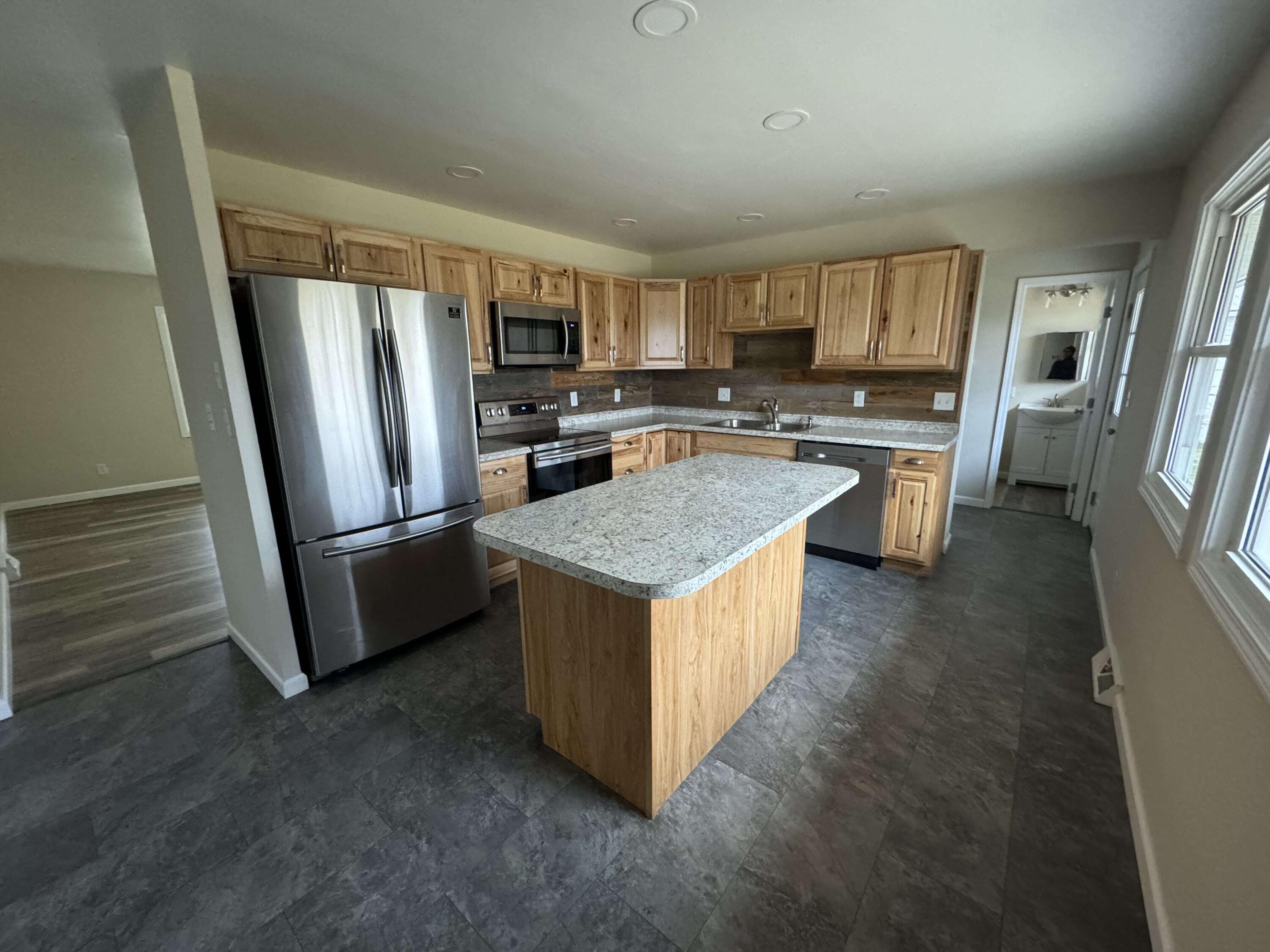 128 Putnam Road Heath, OH 43056 - Photo 8 of 15 13F60E00-B723-4C1A-B26B-B00E0CCB4100