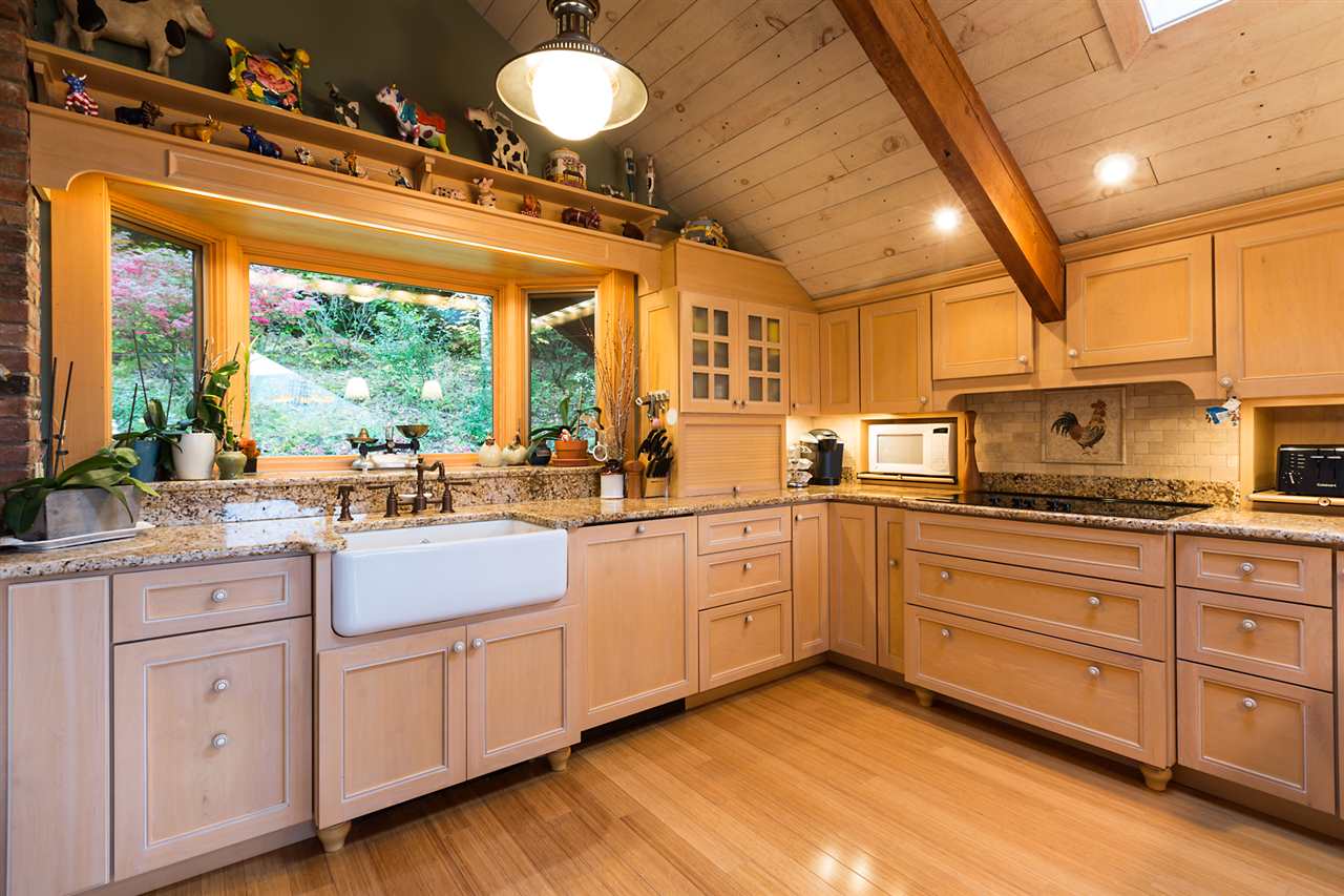 50 Stratton View Road Winhall, VT 05340 - Photo 20 of 40