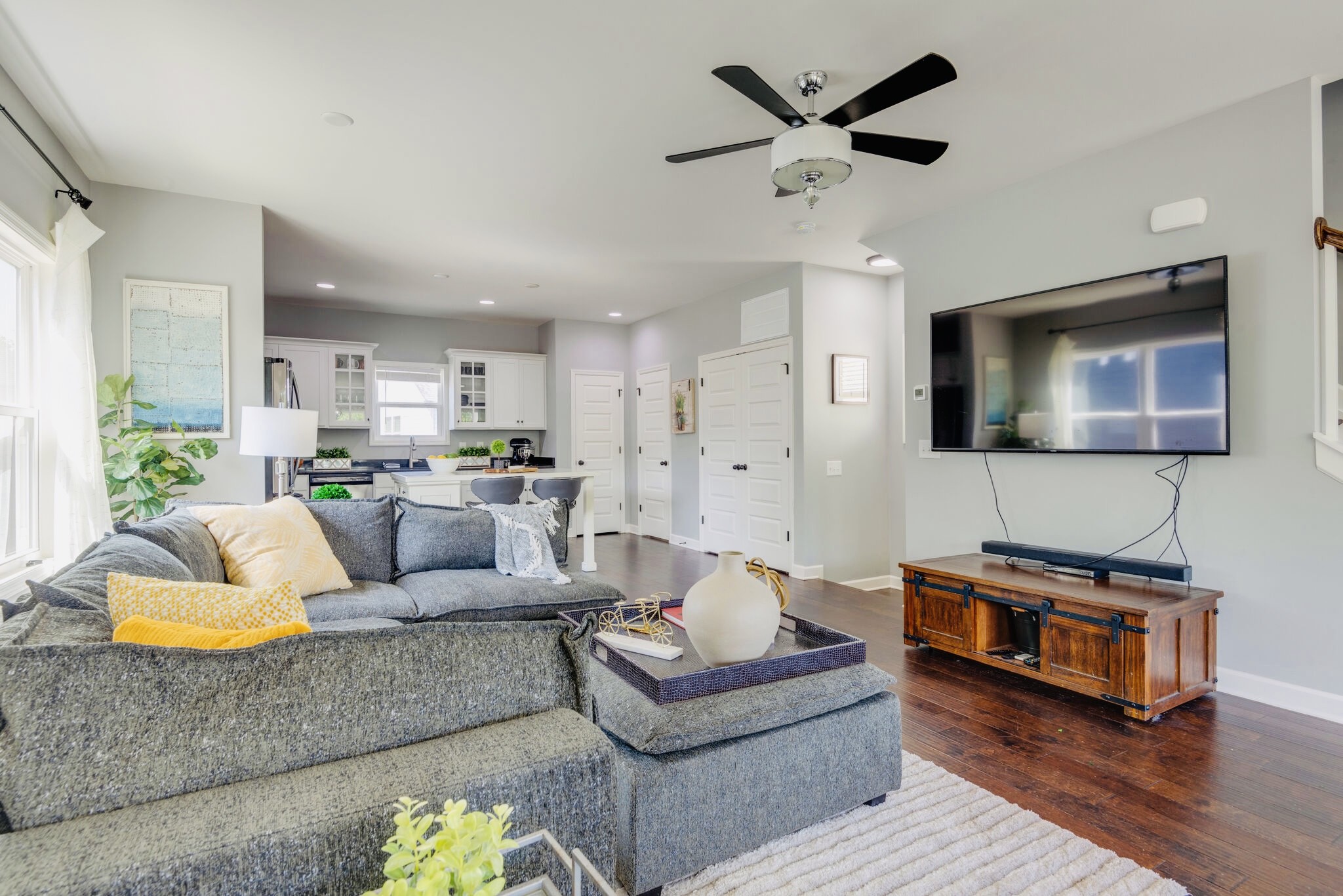 718 Bellevue Road Nashville, TN 37221 - Photo 16 of 29 Gallery Image 16