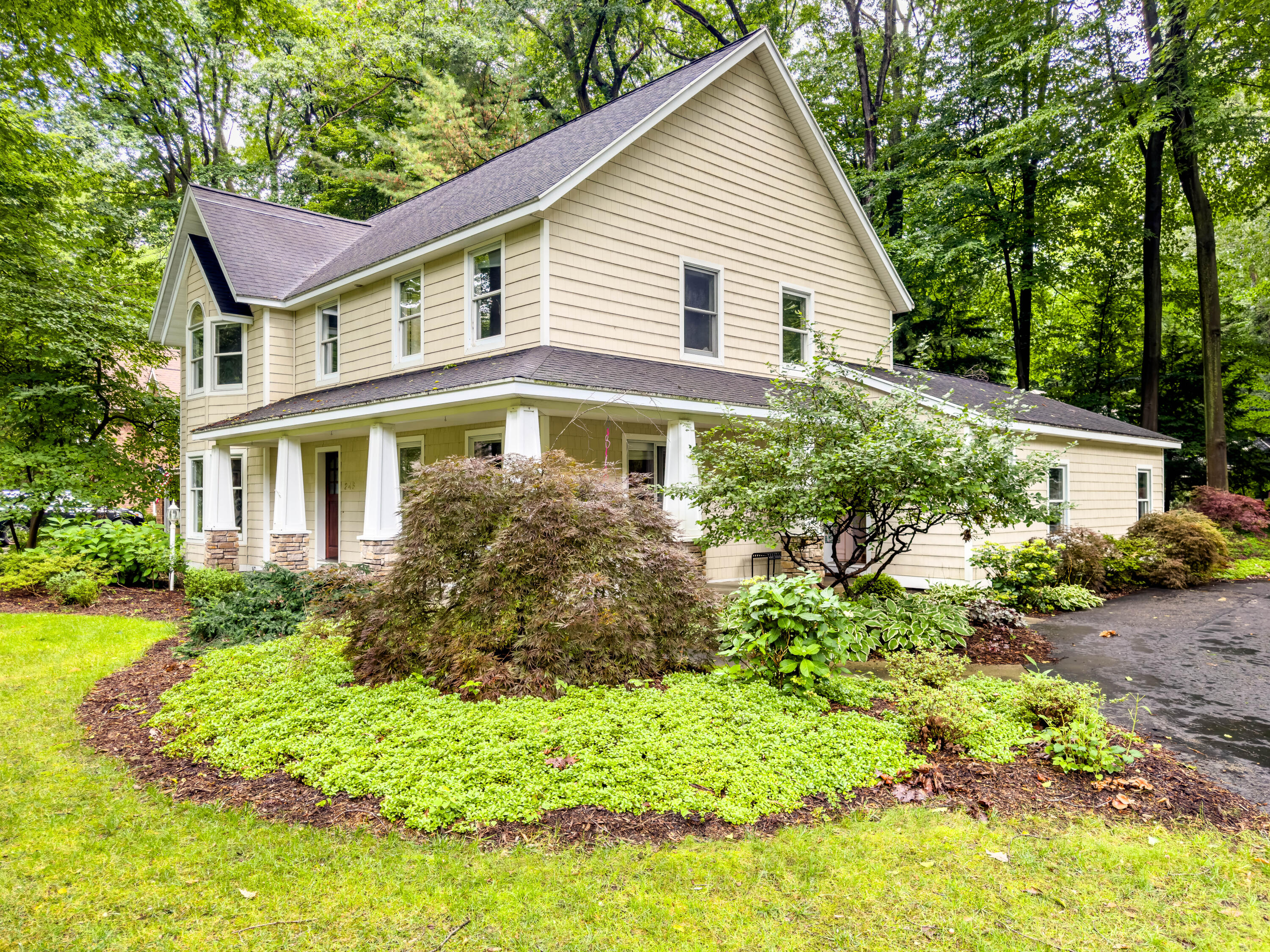 245 Foxdown Road Holland, MI 49424 - Photo 10 of 50 IMG_4250