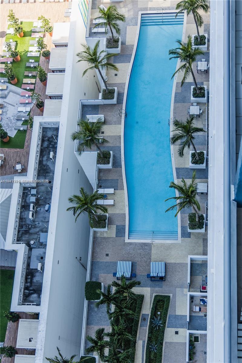 60 Southwest 13th Street, Unit 1605 Miami, FL 33130 - Photo 23 of 25 an aerial view of a house with a yard