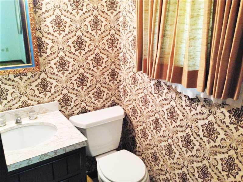316 Woodcroft Road Economy, PA 15005 - Photo 9 of 14 Partial Bath.