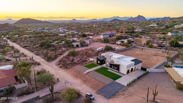 $1,725,000 | 8304 East Quill Street, Mesa, AZ 85207