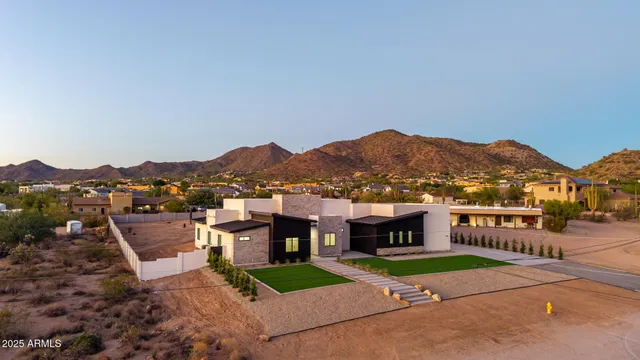 $1,725,000 | 8304 East Quill Street, Mesa, AZ 85207