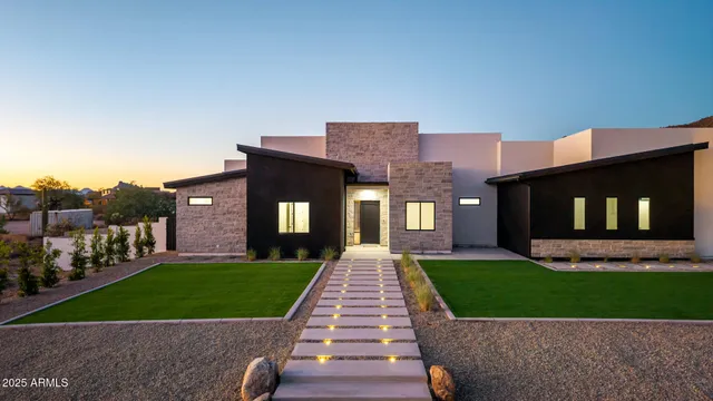 $1,725,000 | 8304 East Quill Street, Mesa, AZ 85207