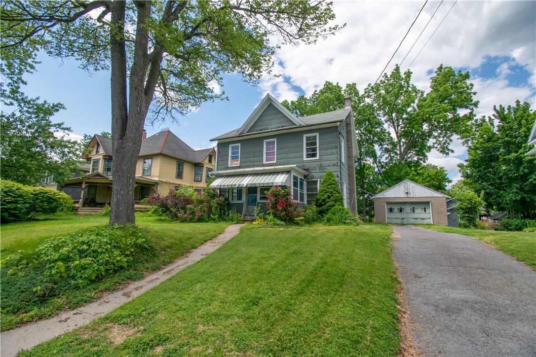 182 Fall Street Seneca Falls, NY 13148 - Photo 1 of 20