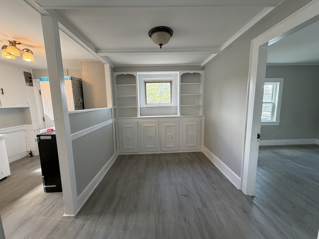 93 Friend Street, Unit 2 Amesbury, MA 01913 - Photo 4 of 15
