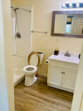 $160,000 | 15850 Oak Street, Decatur, MI 49045