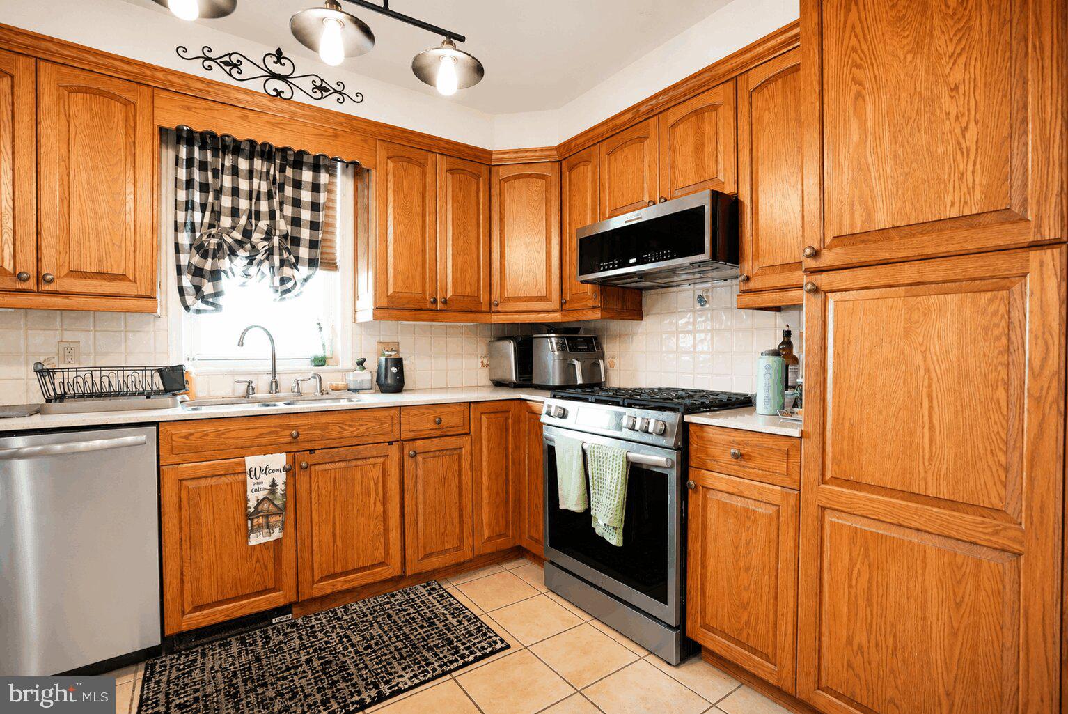 5357 Lake Road Newfield, NJ 08344 - Photo 17 of 44 Gallery Image 17