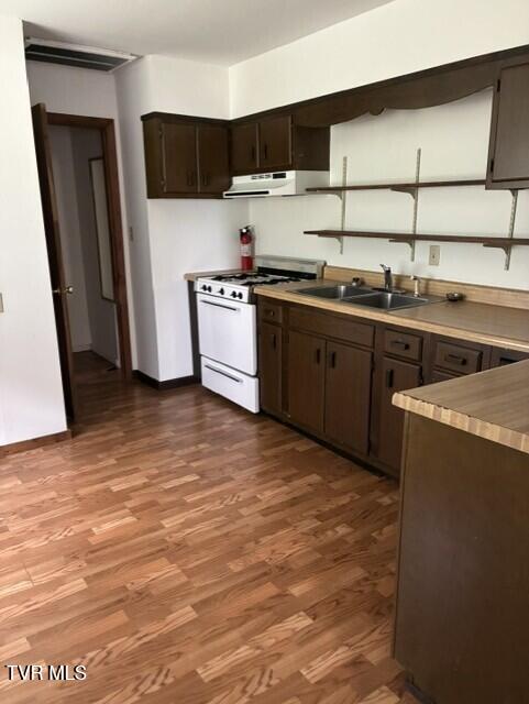 503 Spring Avenue Northeast Wise, VA 24293 - Photo 12 of 18 Black 12