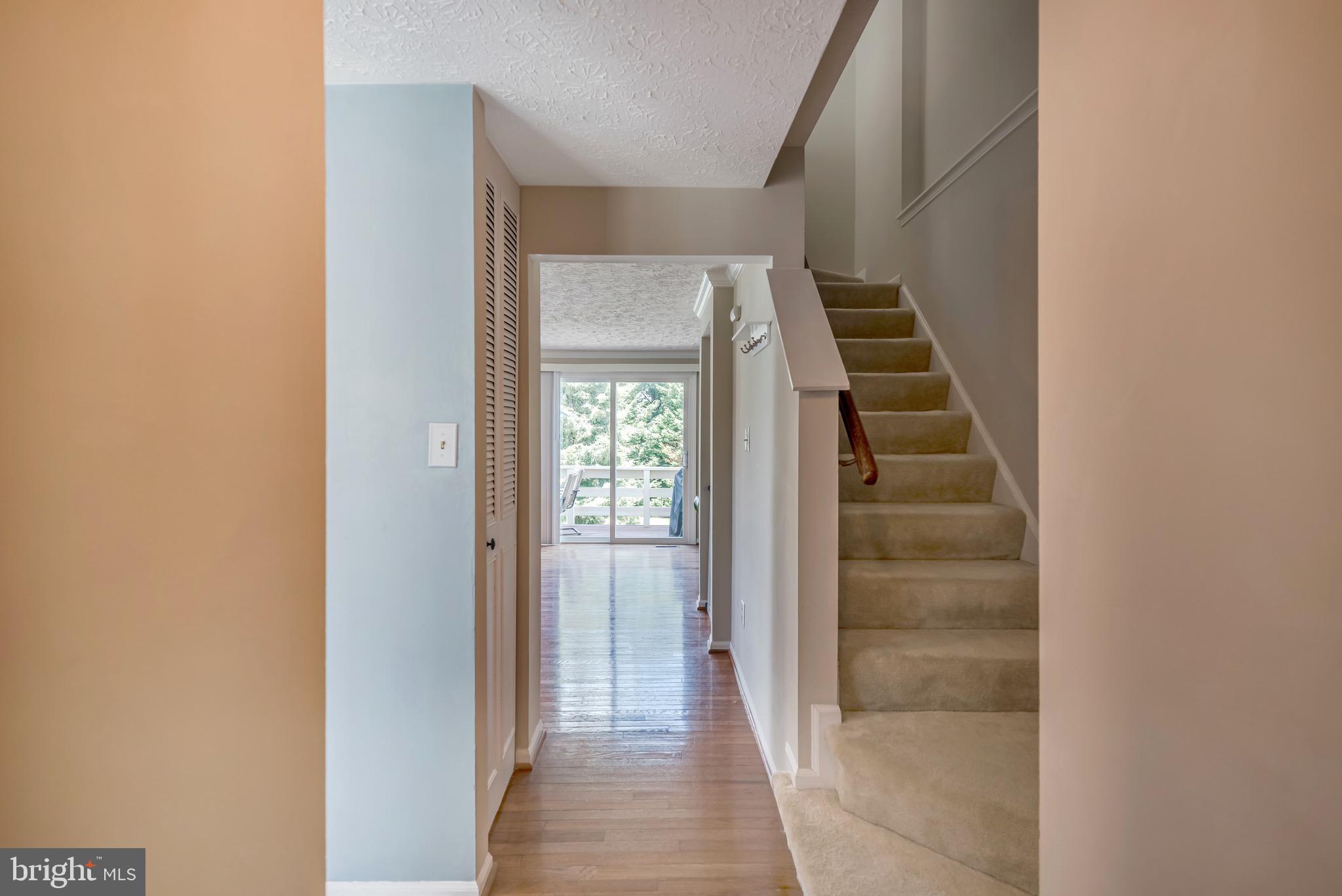 1701 Sundance Drive Reston, VA 20194 - Photo 2 of 24 Welcome home!
