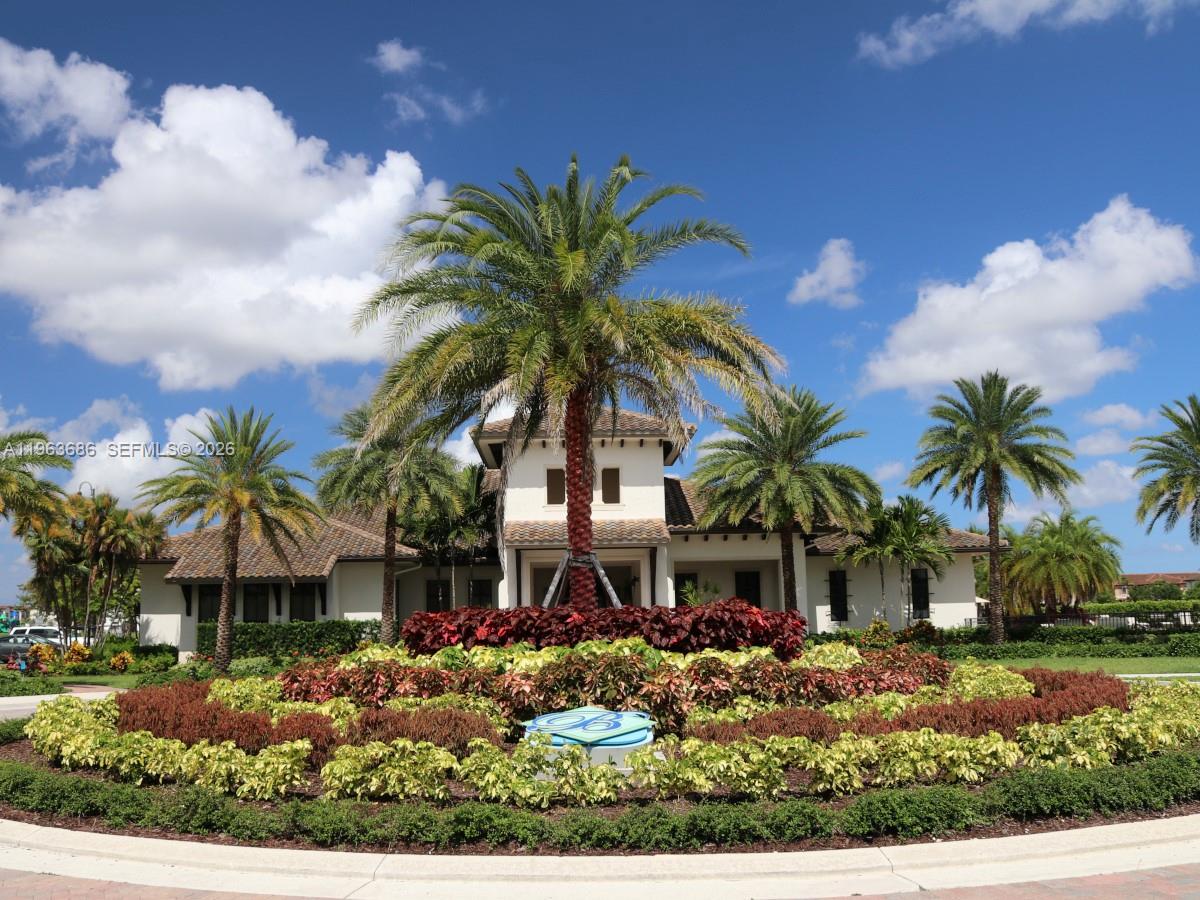 9393 West 33rd Way Hialeah, FL 33018 - Photo 29 of 33