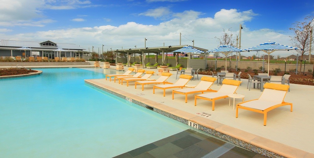 5614 Orangery Lane Manvel, TX 77578 - Photo 15 of 19 a view of a swimming pool with outdoor seating
