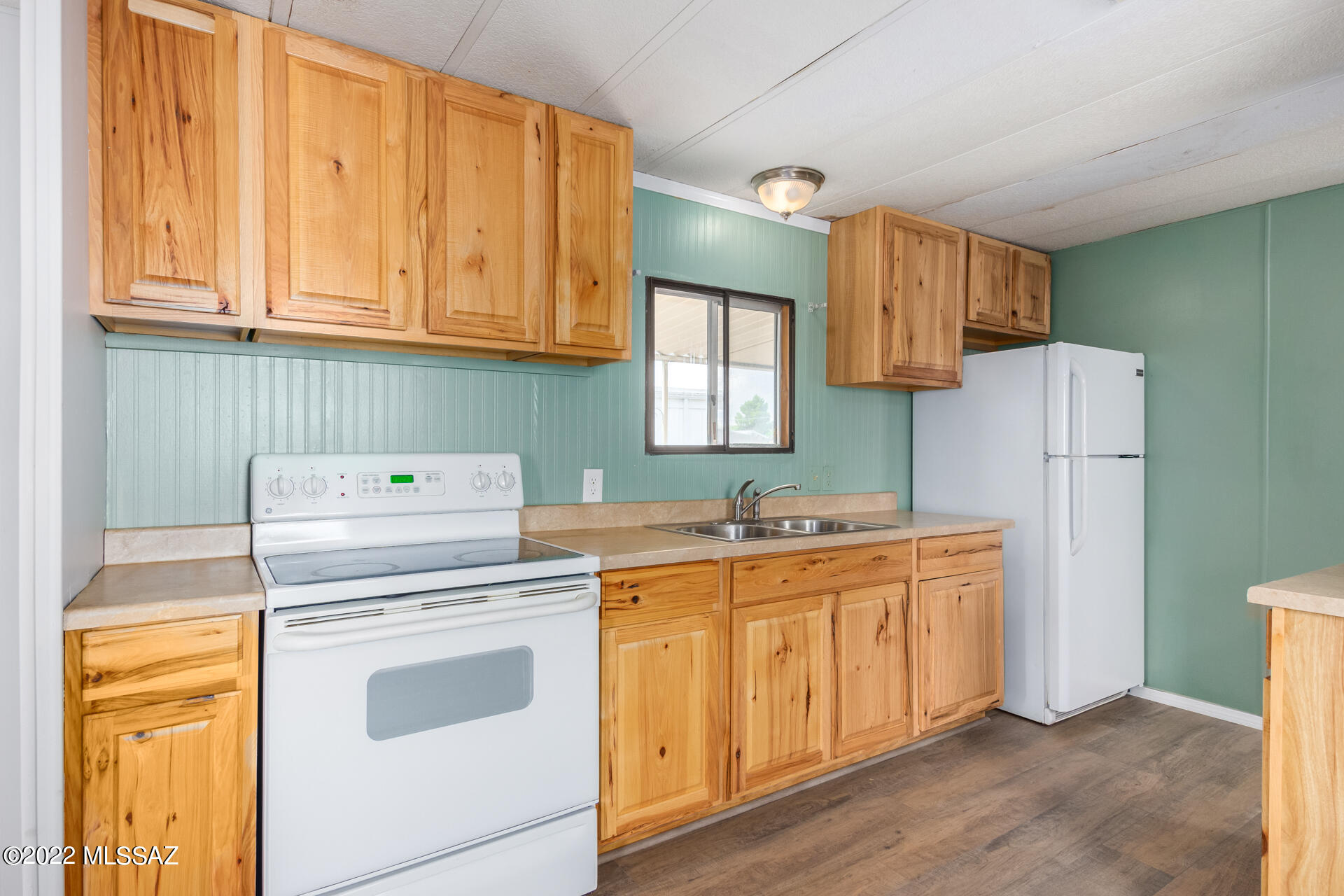 775 West Roger Road, Unit 33 Tucson, AZ 85705 - Photo 6 of 34