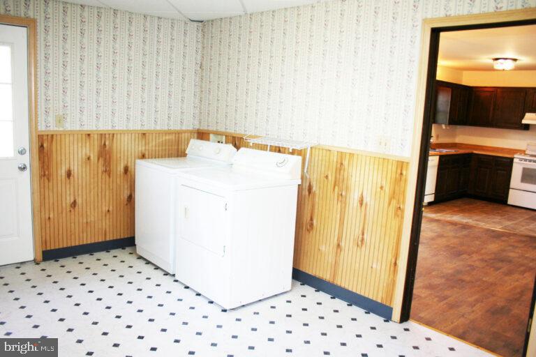 114 Miller Road Akron, PA 17501 - Photo 15 of 27