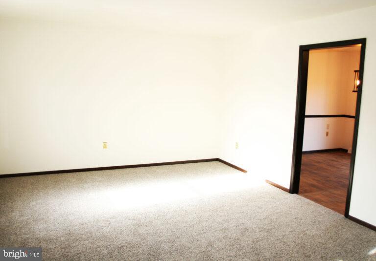 114 Miller Road Akron, PA 17501 - Photo 8 of 27