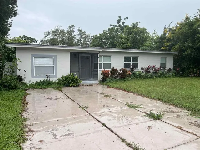 $2,300 | 4926 Stewart Avenue, Orlando, FL 32808