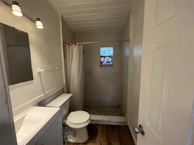 $2,300 | 4926 Stewart Avenue, Orlando, FL 32808