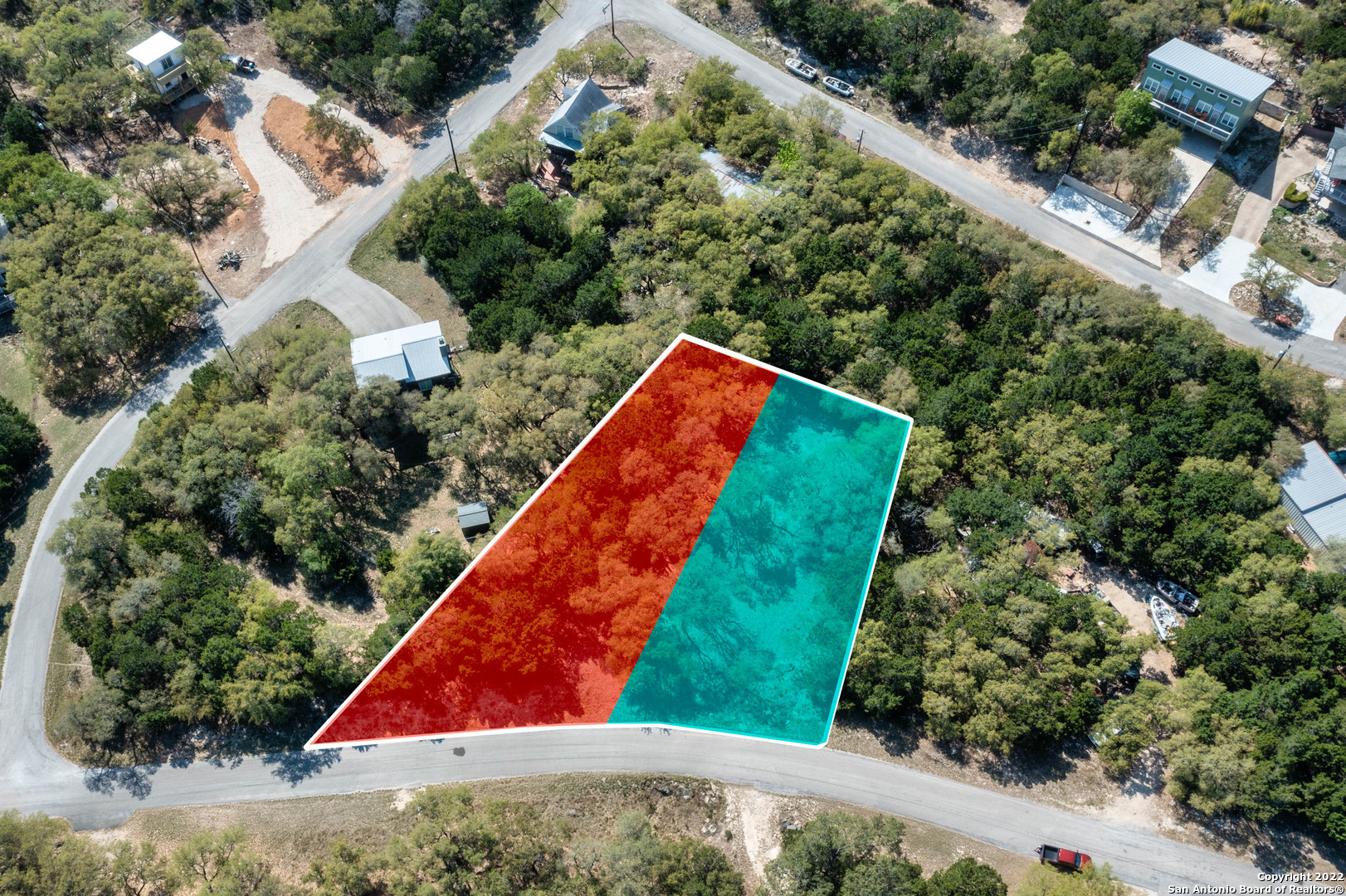 1752 Trail Ridge Drive Canyon Lake, TX 78133 - Photo 11 of 20 an aerial view of a yard