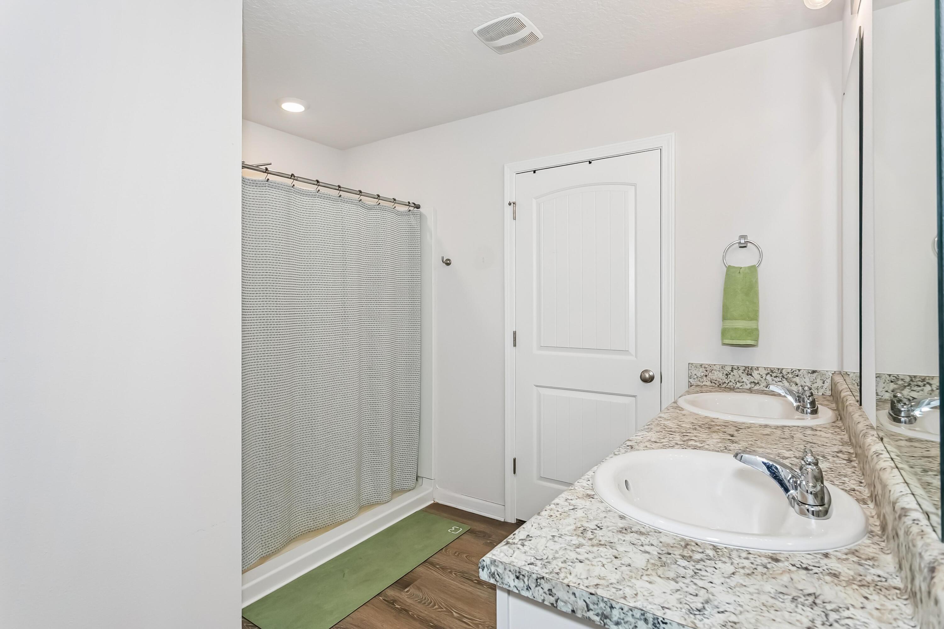 3516 Malus Court Crestview, FL 32539 - Photo 24 of 40 3516_Malus_Court-25