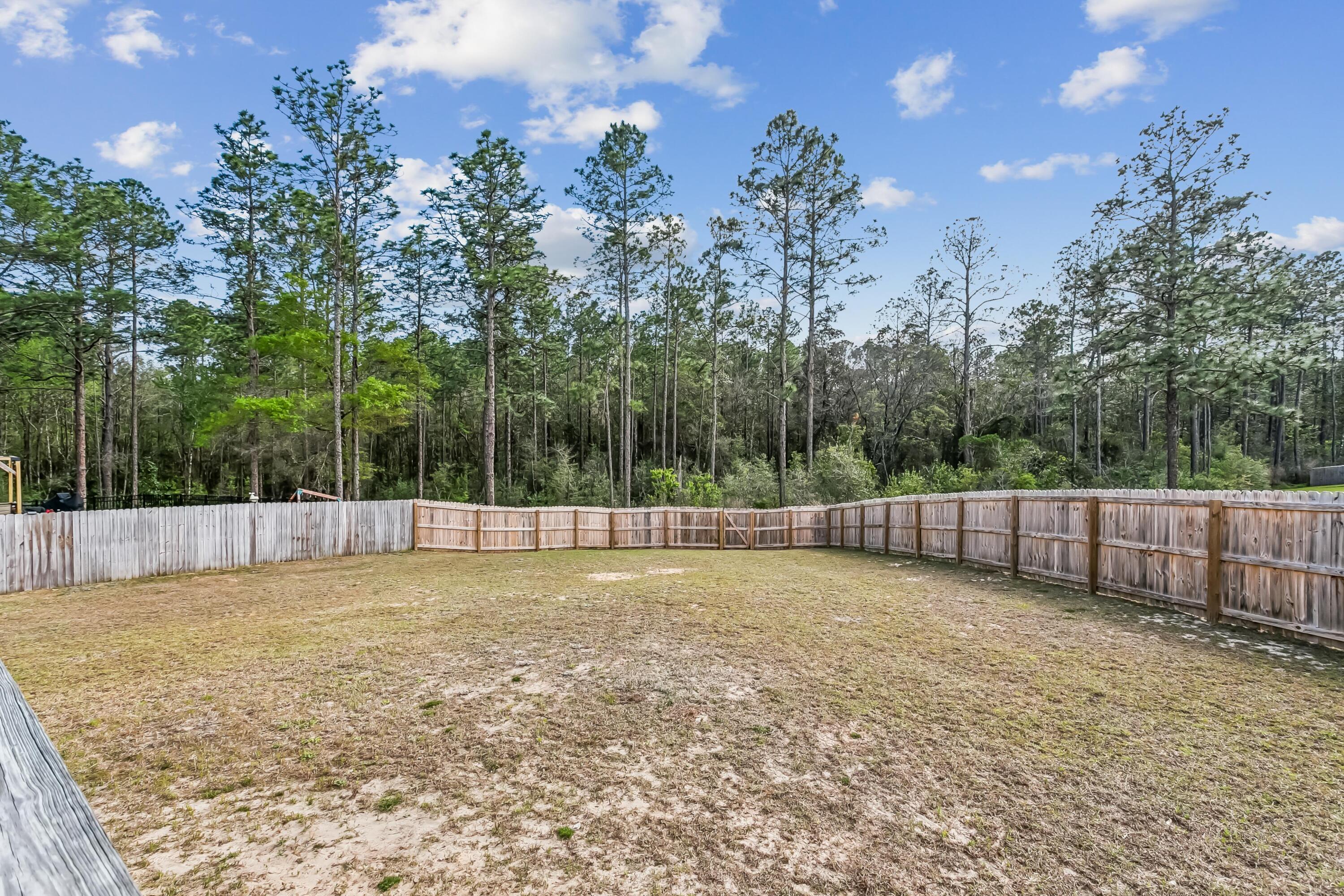 3516 Malus Court Crestview, FL 32539 - Photo 36 of 40 3516_Malus_Court-35