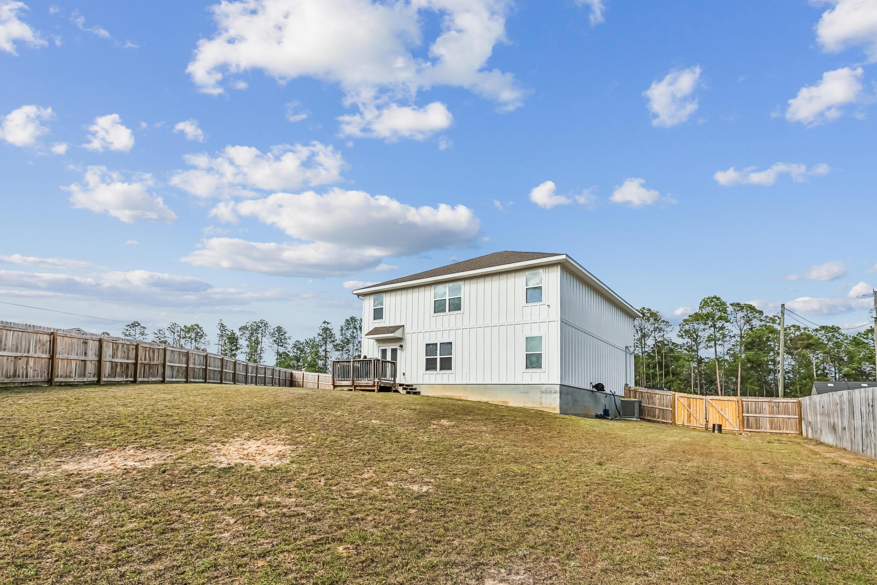 3516 Malus Court Crestview, FL 32539 - Photo 38 of 40 3516_Malus_Court-39