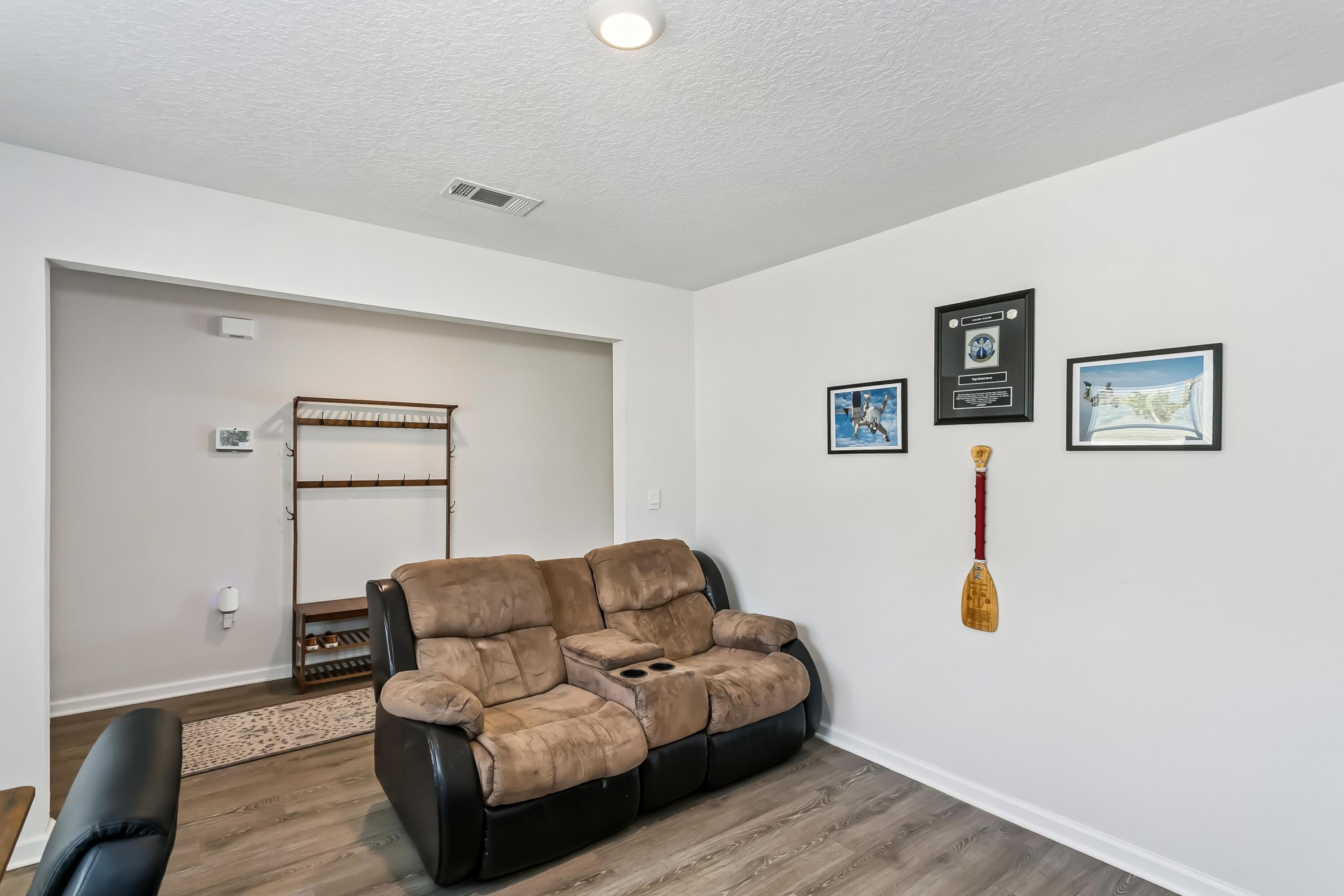 3516 Malus Court Crestview, FL 32539 - Photo 6 of 40 3516_Malus_Court-17