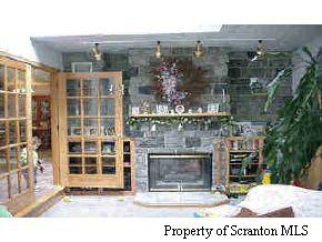 4639 Laurel Road Moscow, PA 18444 - Photo 2 of 4 Gallery Image 2