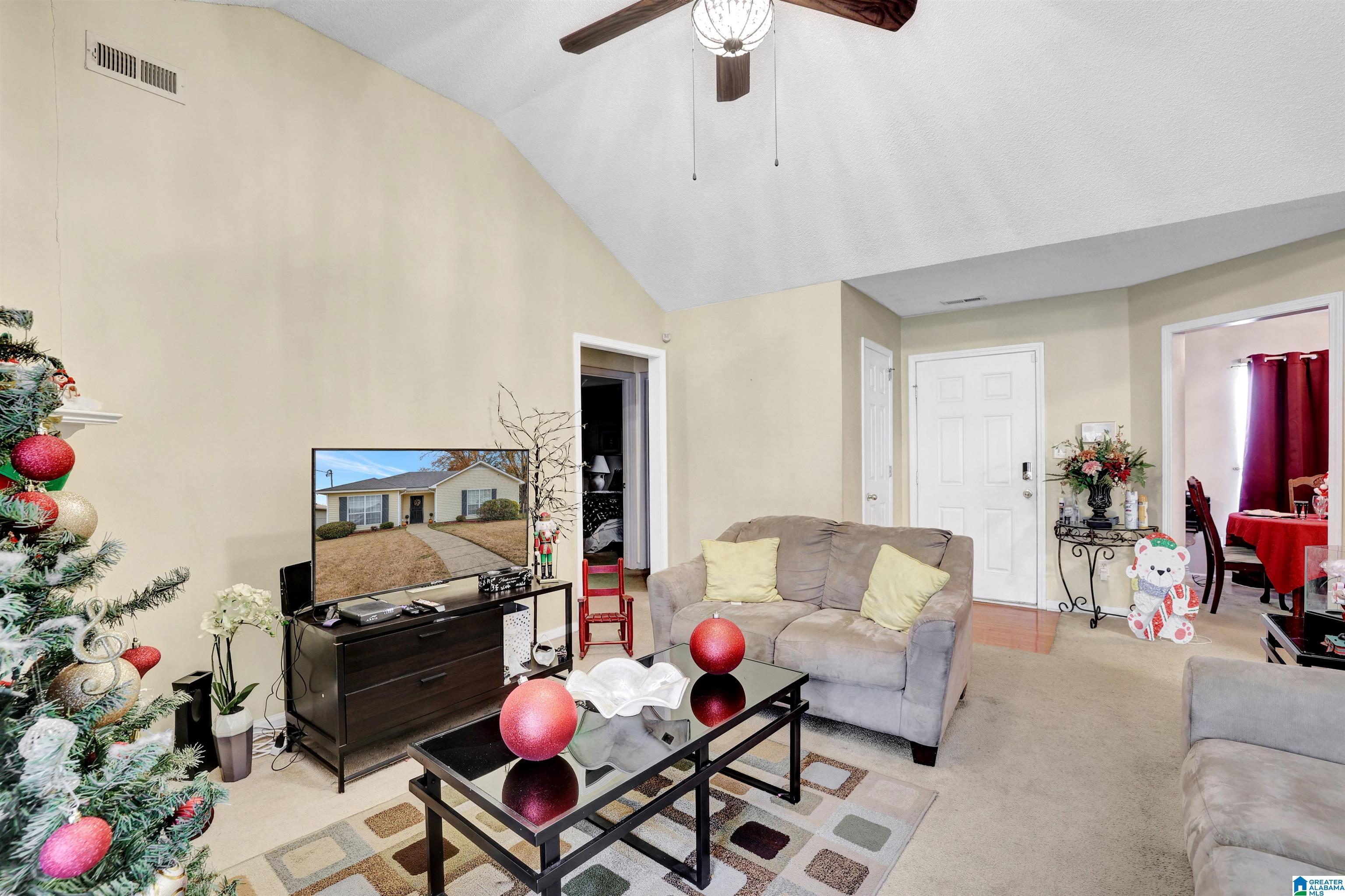 94 Dexter Avenue Bessemer, AL 35023 - Photo 8 of 27